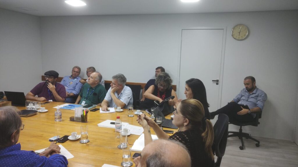 Privatização da Sabesp: APU presente em reunião com a secretária de Meio Ambiente, Infraestrutura e Logística do Estado de São Paulo, Natália Resende